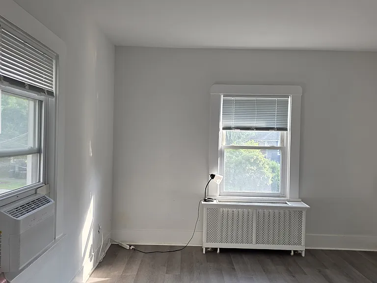 145 Christie St — Photo 10
