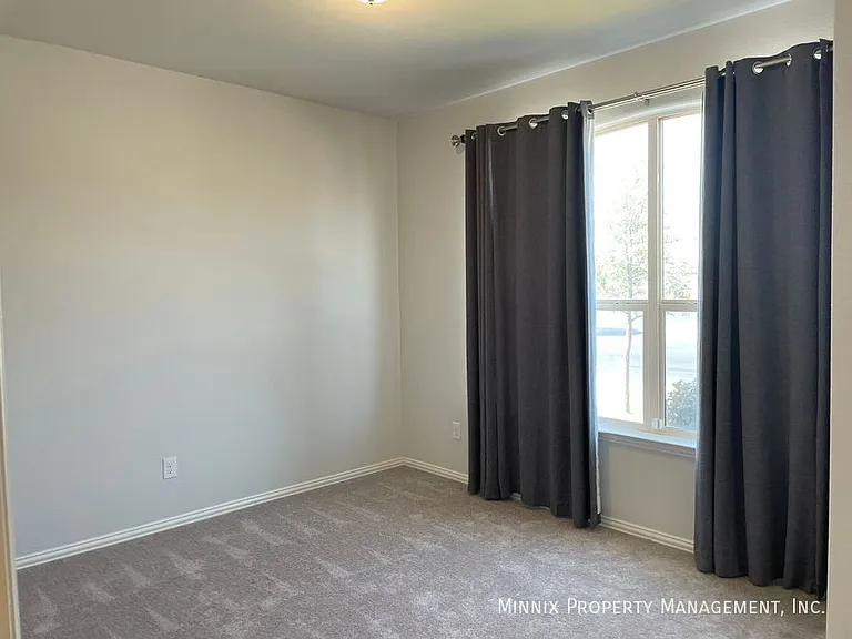 1219 Pavilion Pkwy — Photo 7