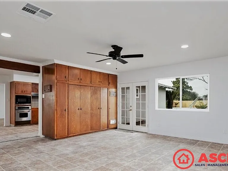 6624 Jetta Ave — Photo 3