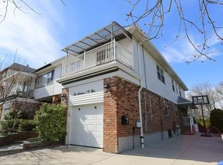 21605 15th Rd, Bayside, NY 11360