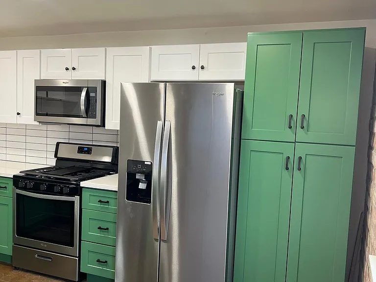 1152 E Winnie Pl — Photo 4