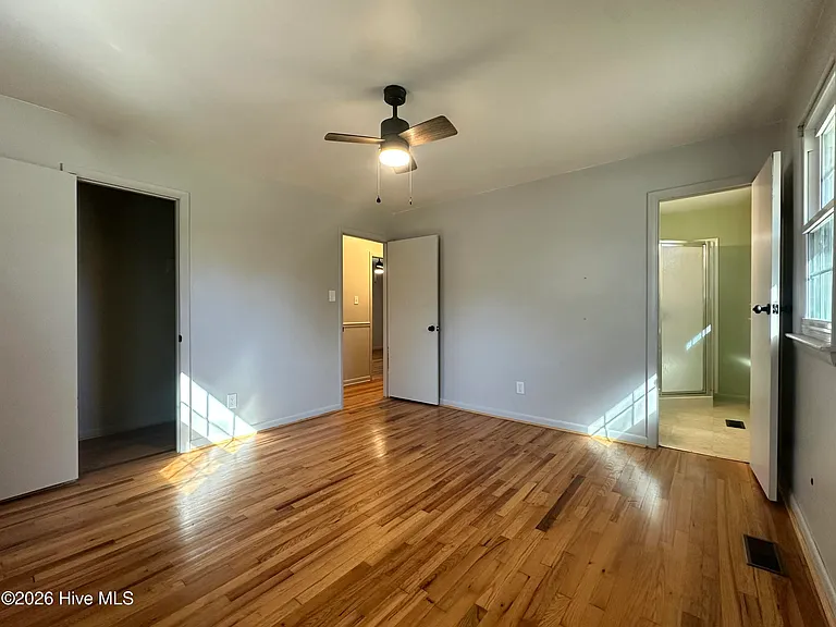 1030 Daniel Dr — Photo 10