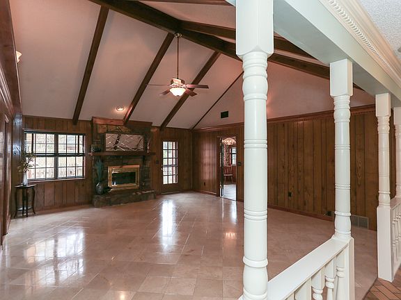 5th image of 2970 Sandy Creek Dr