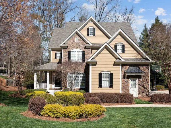 412 Brightling Way, Holly Springs, NC 27540