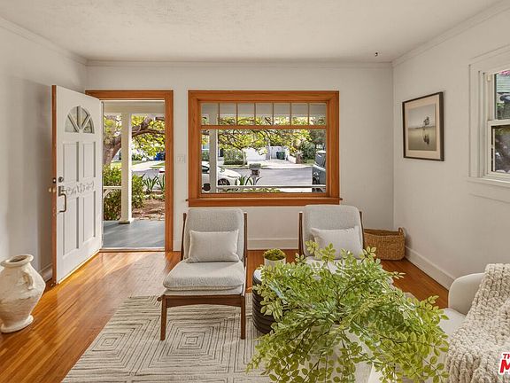 5th image of 3942 Bledsoe Ave