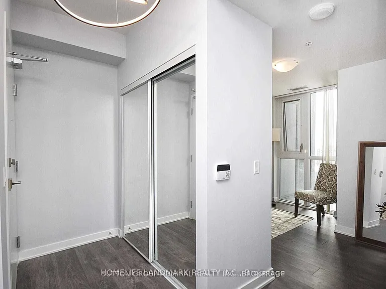 75 Oneida Cres #1509 — Photo 10