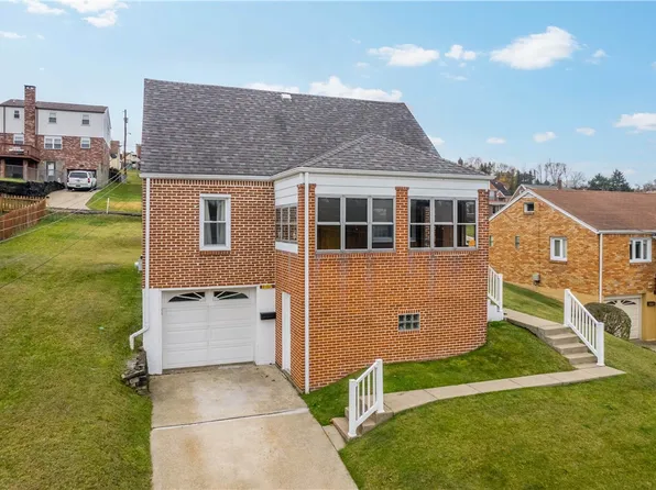 1815 Iowa Ave, West Mifflin, PA 15122