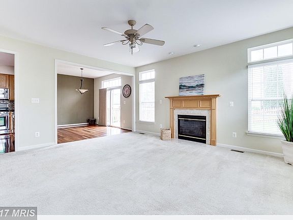 4th image of 14803 Links Pond Cir