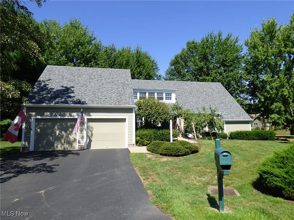200 Saint Andrews Pl NE photo 1