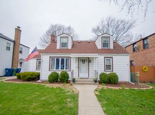9234 S Clifton Park Ave, Evergreen Park, IL 60805