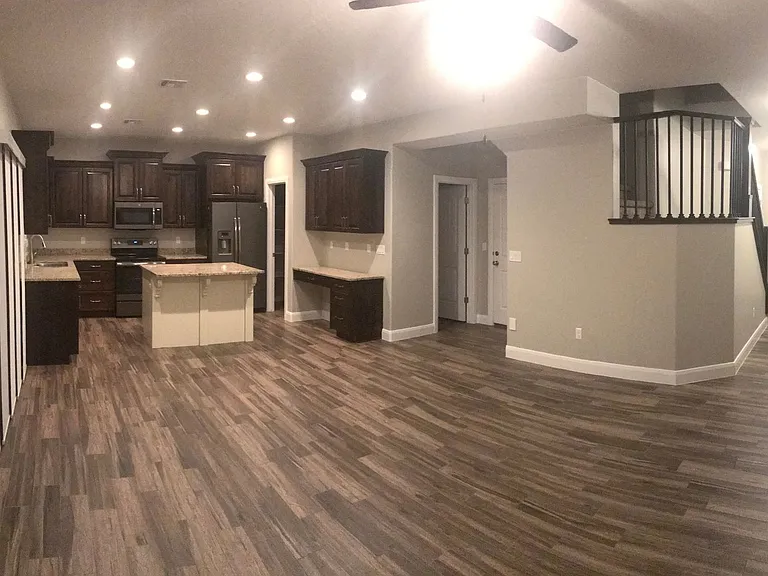 2520 Blackhawk Dr #78 — Photo 2