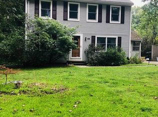 55 Middle Rd, Amesbury, MA 01913