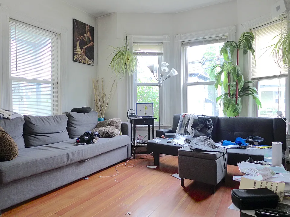 24 Murdock St #1