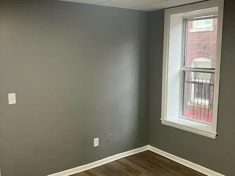 5 Adams St #2L — Photo 6