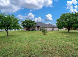 13725 Hickory Creek Dr, Haslet, TX 76052