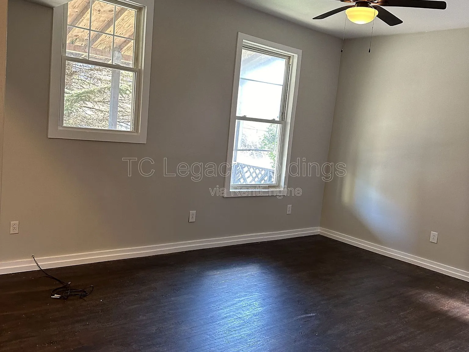 3 bed, 1.0 bath, 1323 sqft, $1,025 — Photo 4