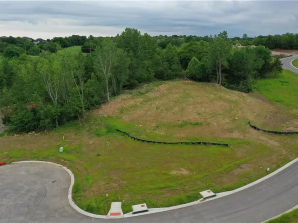 13134 W 52nd Ter, Shawnee, KS 66216