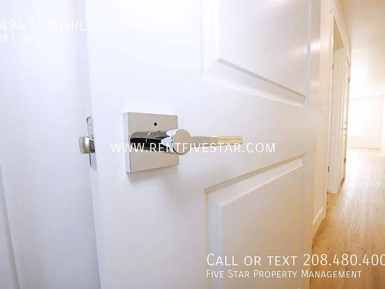 2494 Foothill Blvd #A — Photo 19
