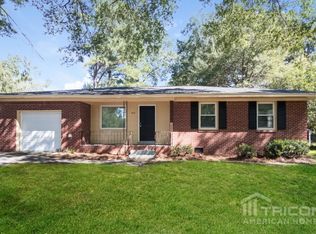 409 Ravenscroft Rd, West Columbia, SC 29172