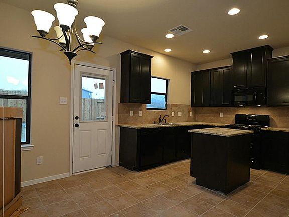 3rd image of 5511 Armillary Dr