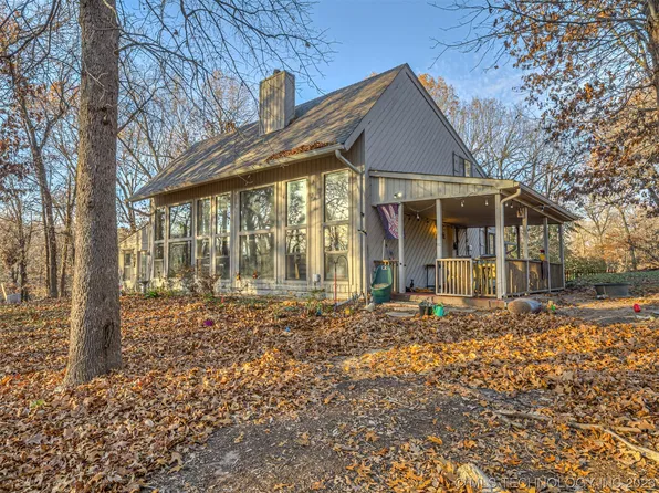 223 N Sunset Ave, Sand Springs, OK 74063