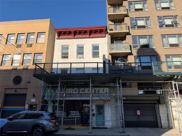 1833 27th Avenue, Astoria, NY 11102