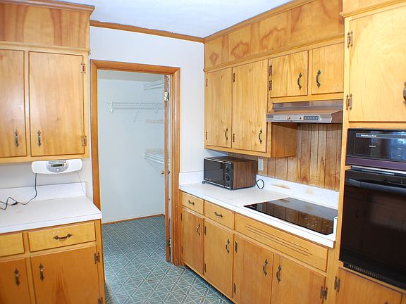 Kitchen Adjacent to Laundry