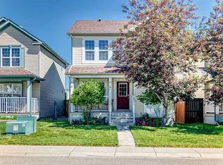 6 S Cimarron Grove Way, Okotoks, AB T1S2H1