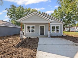 628 Monroe St, Pomona, KS 66076