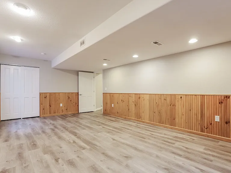 1711 Red Poppy Dr — Photo 16