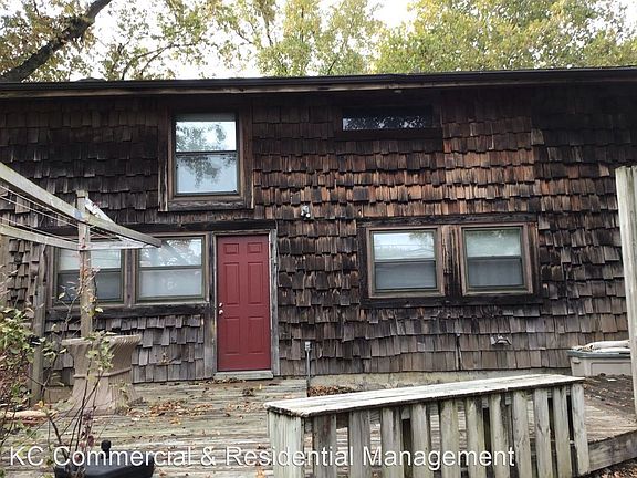3rd image of 4605 S Crysler Ave