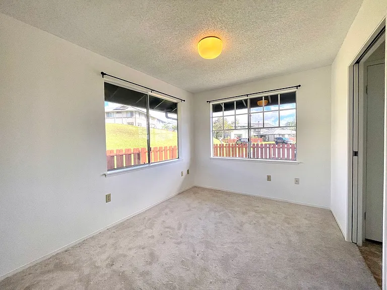 95-1058 Kuauli St #200 — Photo 3