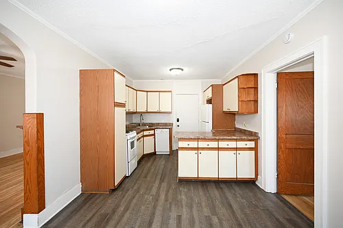 Floor plan Two Bedroom