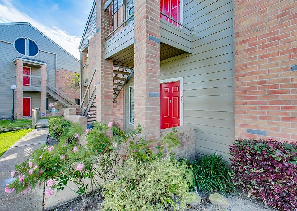 2nd image of 2023 Gentryside Dr APT 101
