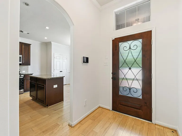 24527 Spring Harbor Dr — Photo 3