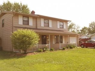 1927 Maplewood Rd, Fort Wayne, IN 46819