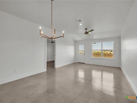 5th image of 1217 College Ave