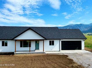 61 A St, Bedford, WY 83112