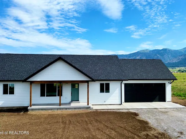 61 A St, Bedford, WY 83112