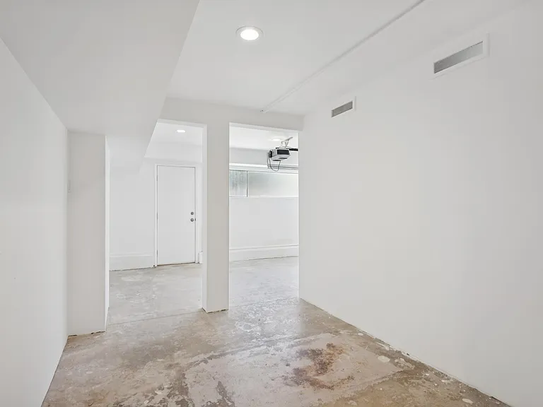 59 Corte Toluca — Photo 26