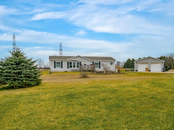 14945 Brooklodge Rd, Hickory Corners, MI 49060