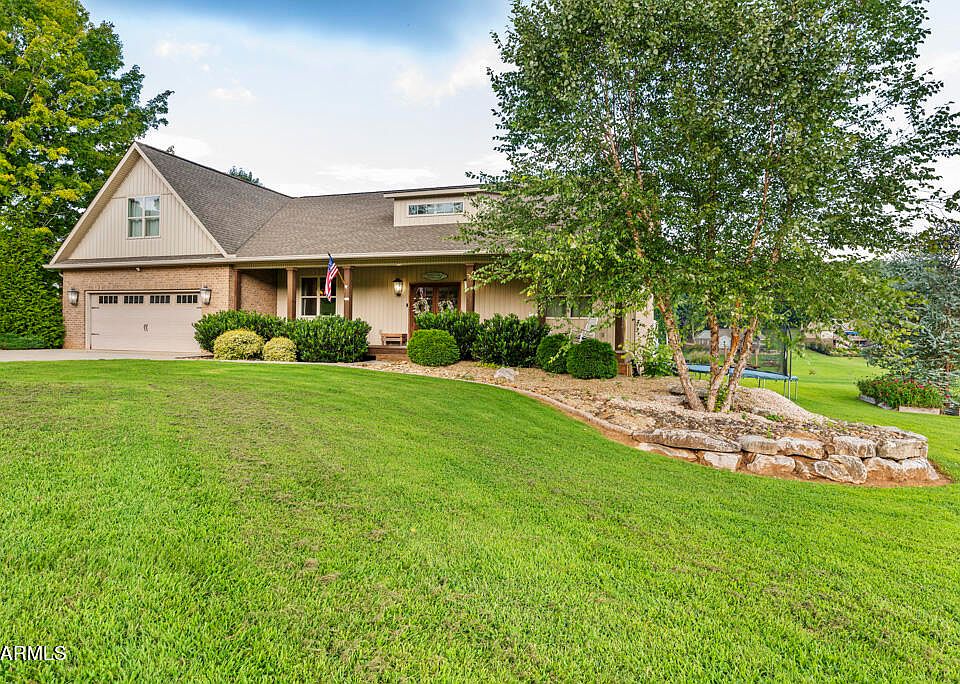 3138 Little Dug Gap Rd, Louisville, TN 37777 Zillow