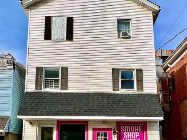 8 Newton Ave