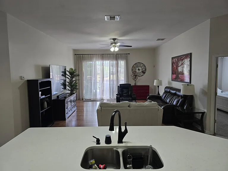 1652 Redstone Ct — Photo 12
