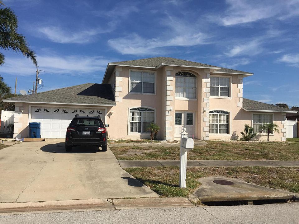 1st image of 4 E Sovereign Ln
