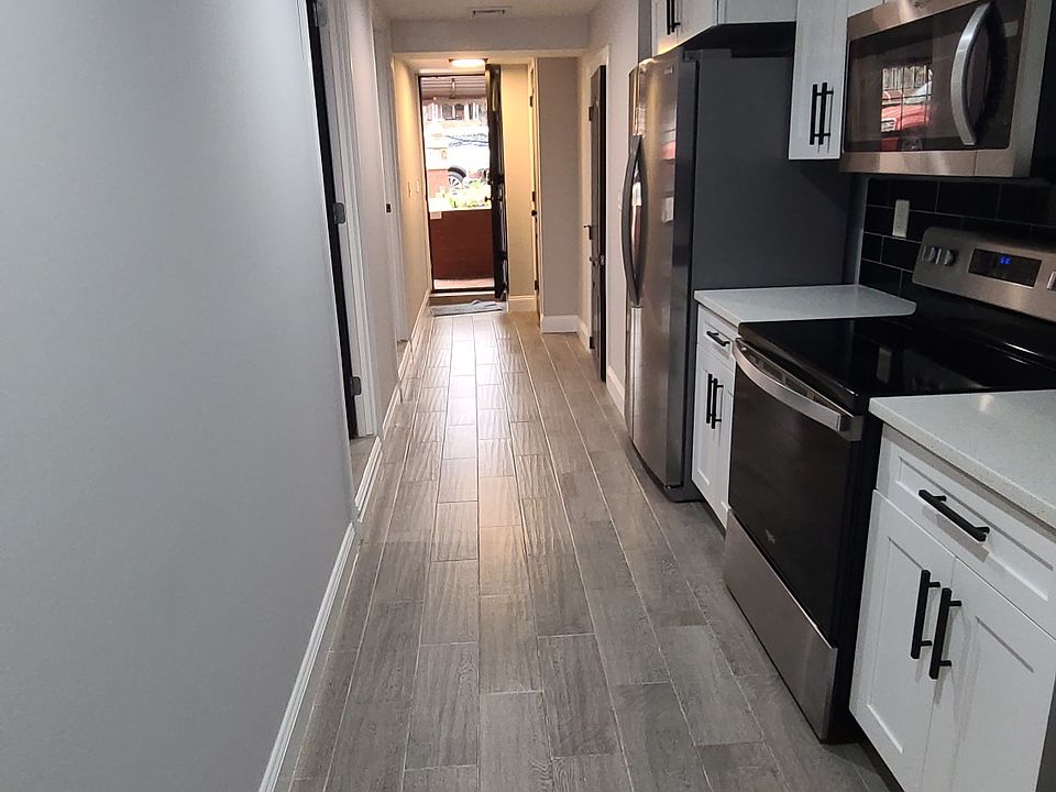 1st image of 5556 Whitty Ln APT 1
