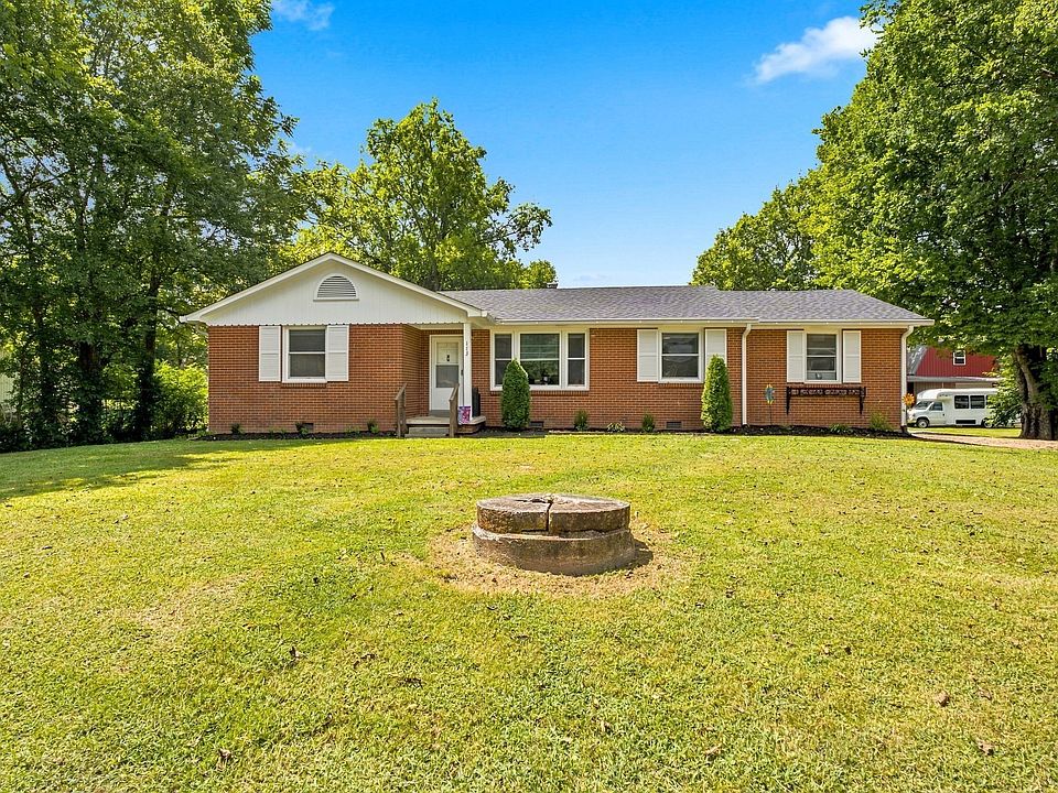 1st image of 113 Sunset Dr