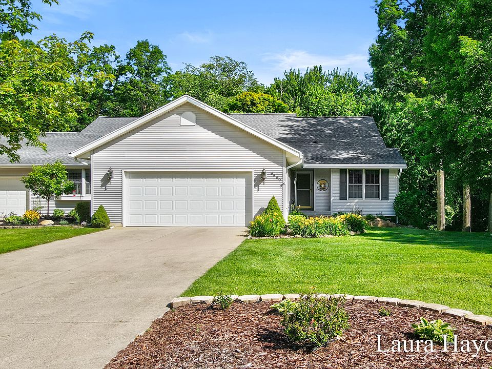 1st image of 6880 Beechwood Dr