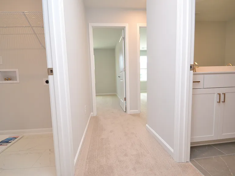 1226 Bessie Ct — Photo 25
