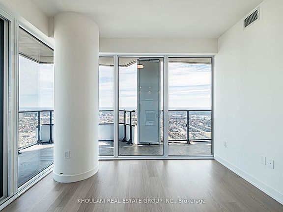 5th image of 448 Burnhamthorpe Rd W #3908